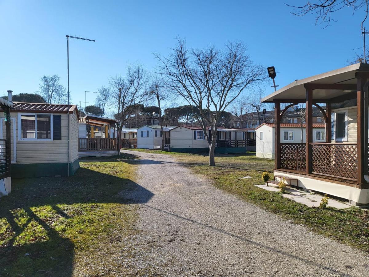 Campeggio Don Bosco Лідо-ді-Єзоло Екстер'єр фото